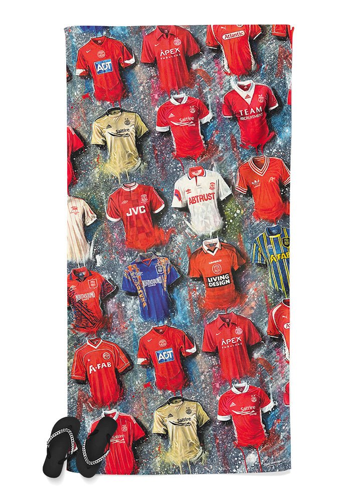 Aberdeen Shirts - A Don's Collection Beach Towel - Terry Kneeshaw Art